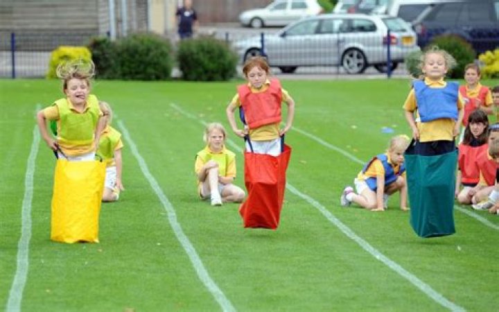 10 Astounding Facts About Sack Race
