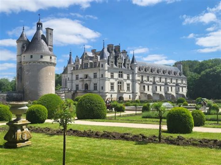 10 Fascinating Facts About Château De Saumur