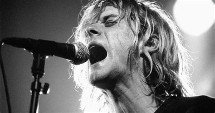 10 Properly Great Baby Names Based On ‘90s Rock Gods