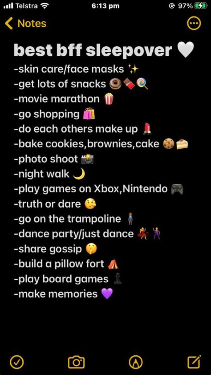 10 Things To Do At A Sleepover With Your Bestie