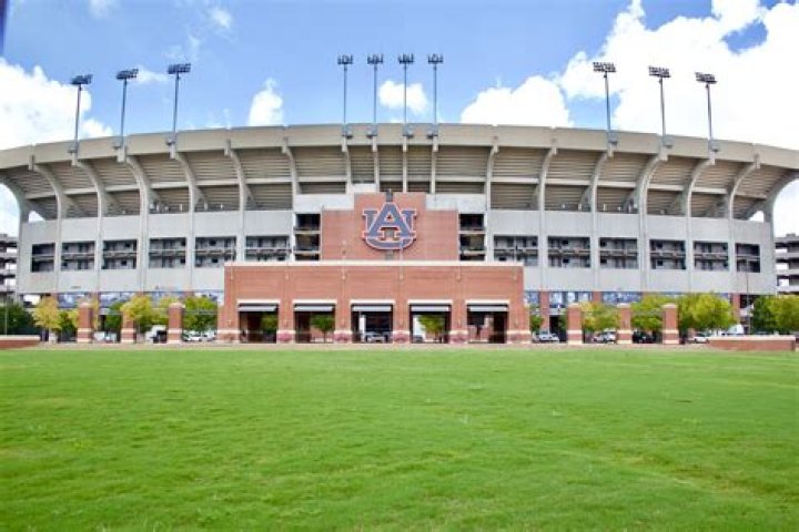 12 Captivating Facts About Jordan-Hare Stadium