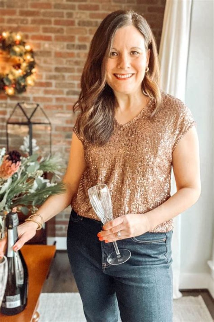 12 Expert-Approved New Year's Eve Outfits