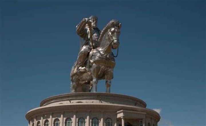 12 Fascinating Facts About The Genghis Khan Statue