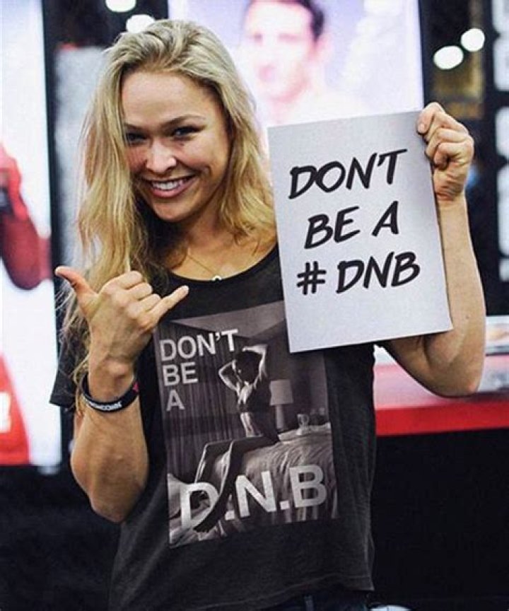 12 *Major* Signs You're A Do-Nothing BITCH