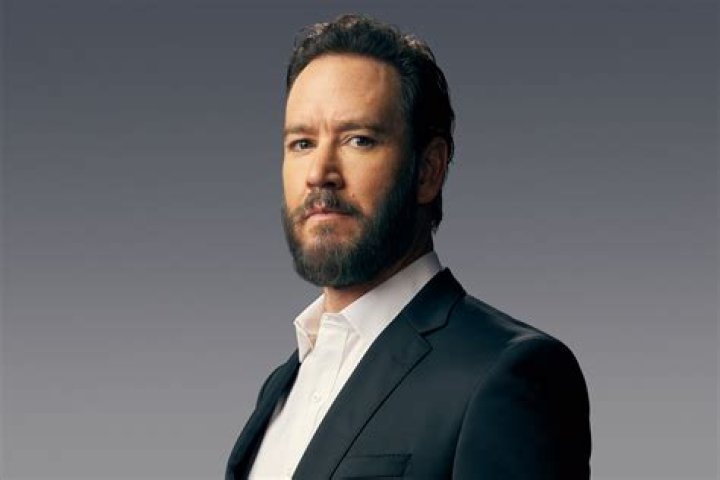 12 Surprising Facts About Mark-Paul Gosselaar