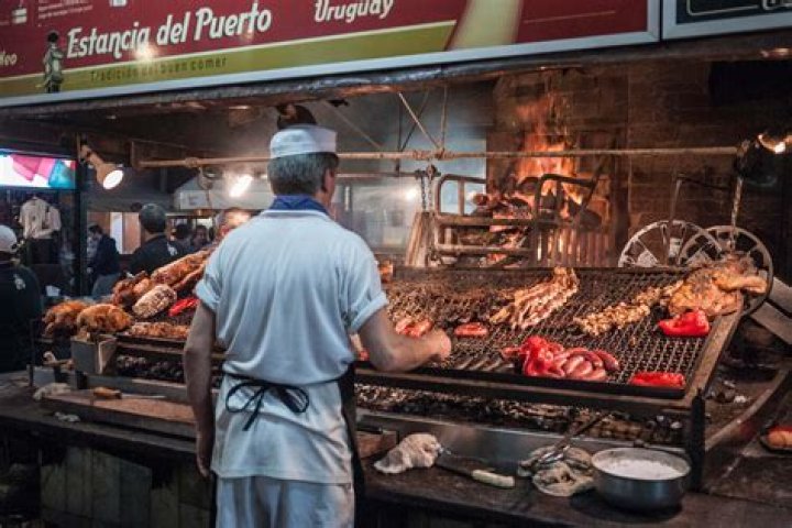 12 Unbelievable Facts About Mercado Del Puerto (Montevideo)
