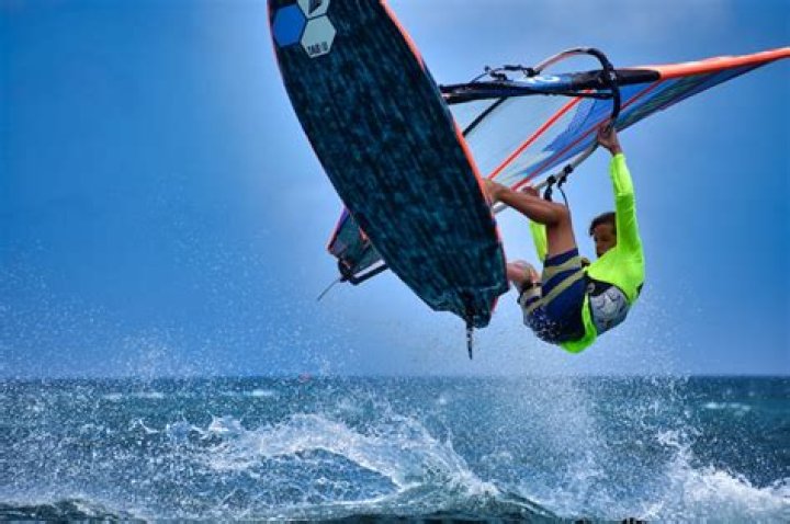 14 Facts About Aruba Hi-Winds