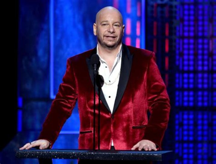 17 Astonishing Facts About Jeff Ross