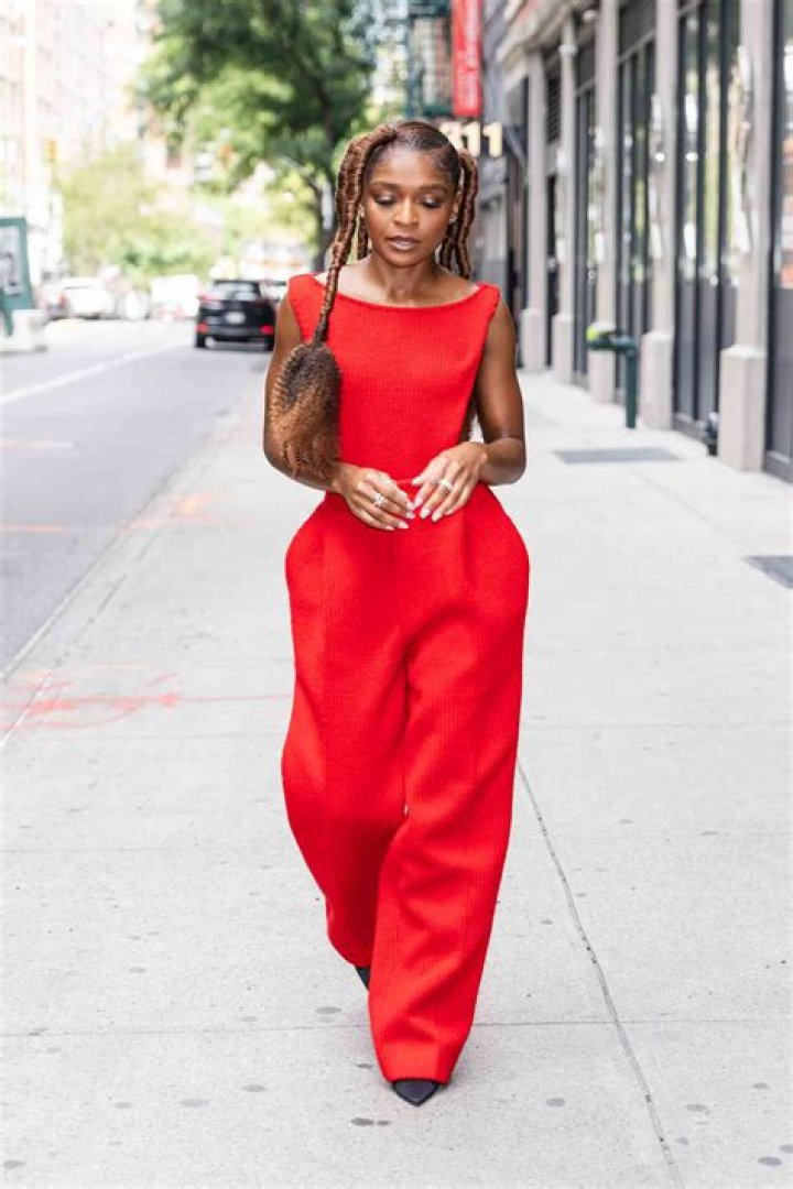 18 Jumpsuit Outfits for One-and-Done Fall Looks