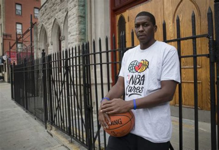 19 Surprising Facts About Felipe Lopez