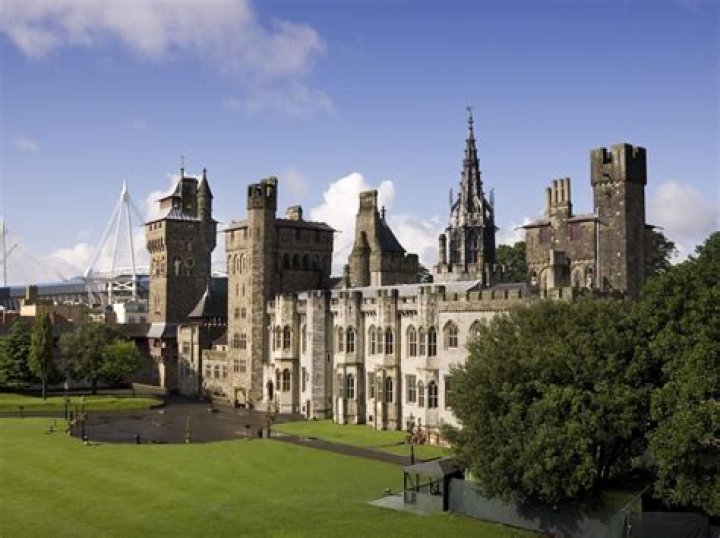 20 Enigmatic Facts About Cardiff Castle