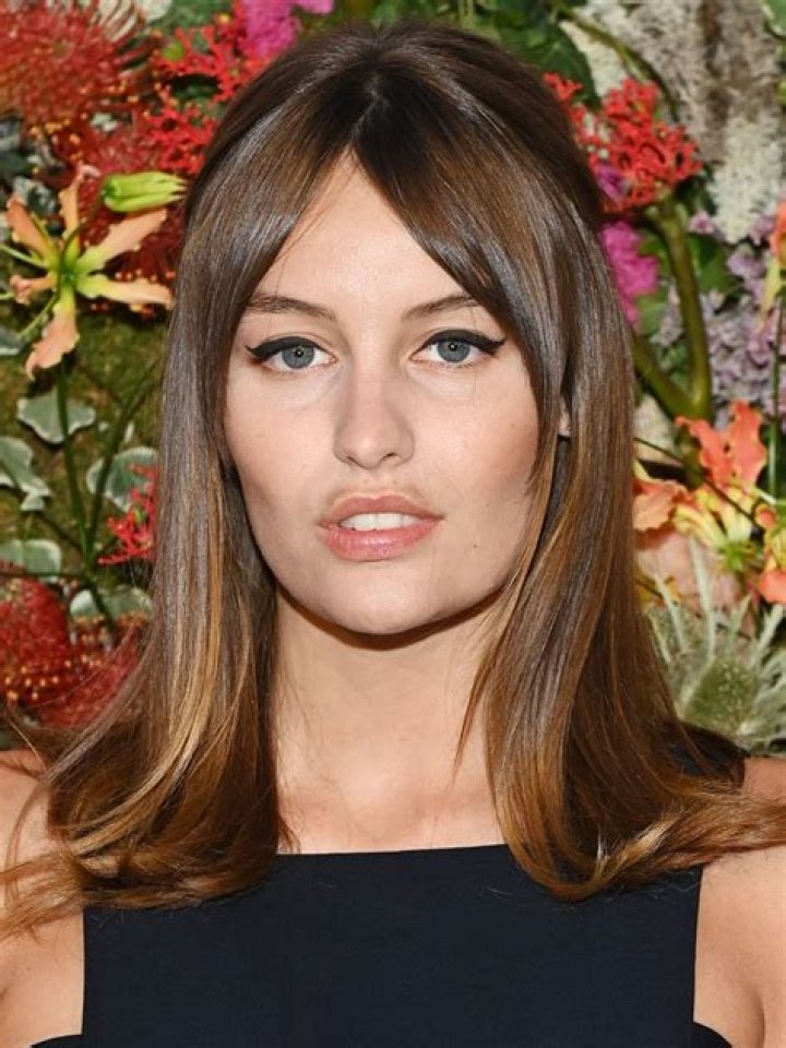 20 French Hairstyles That Look Effortlessly Chic