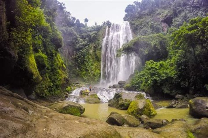 20 Unbelievable Facts About Hulugan Falls