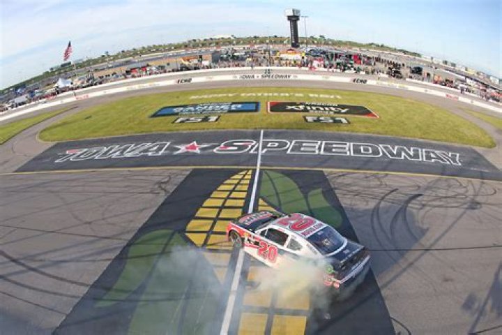 2024 NASCAR Cup schedule explained: Why Iowa’s in, Montreal’s not and more