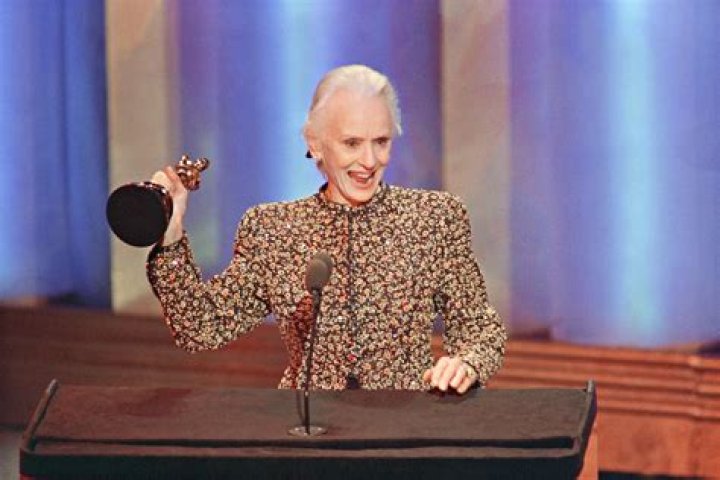 23 Surprising Facts About Jessica Tandy