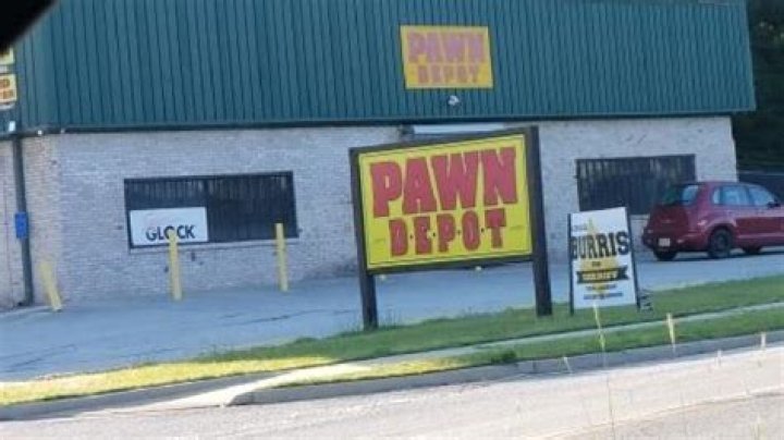 3 charged after weekend standoff at Rockdale pawn shop