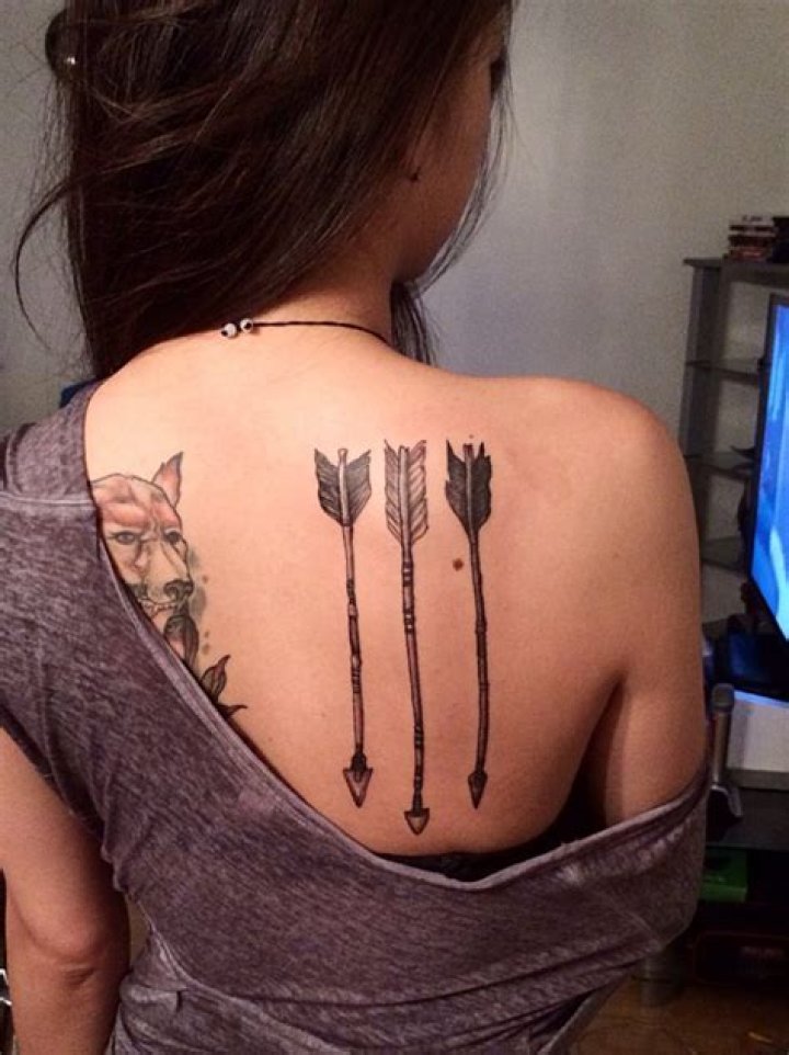 30 Arrow Tattoos For Women Who Strive