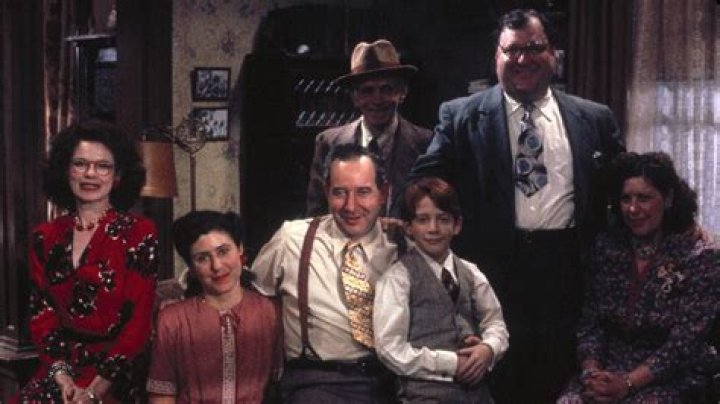 33 Facts about the movie Radio Days