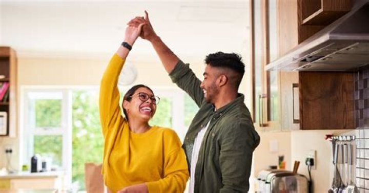 36 Small, Nice Ways To Help Your Partner Feel Desired