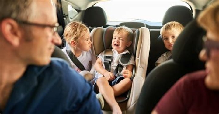 5 Tricks To Get An Uncooperative Toddler Into Their Car Seat