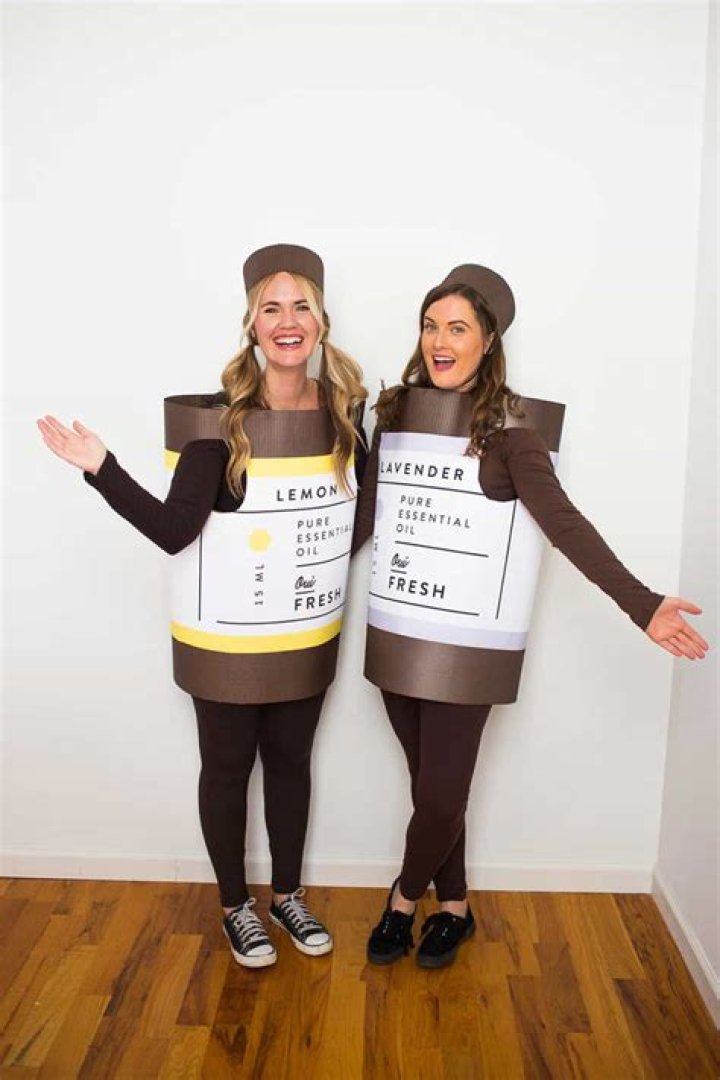 50 Fun Best Friend Halloween Costumes For 2021