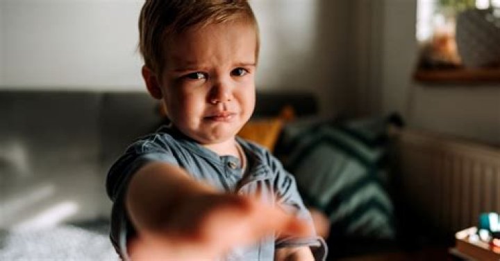 7 Signs Your Kid Needs More Discipline — And How To Start