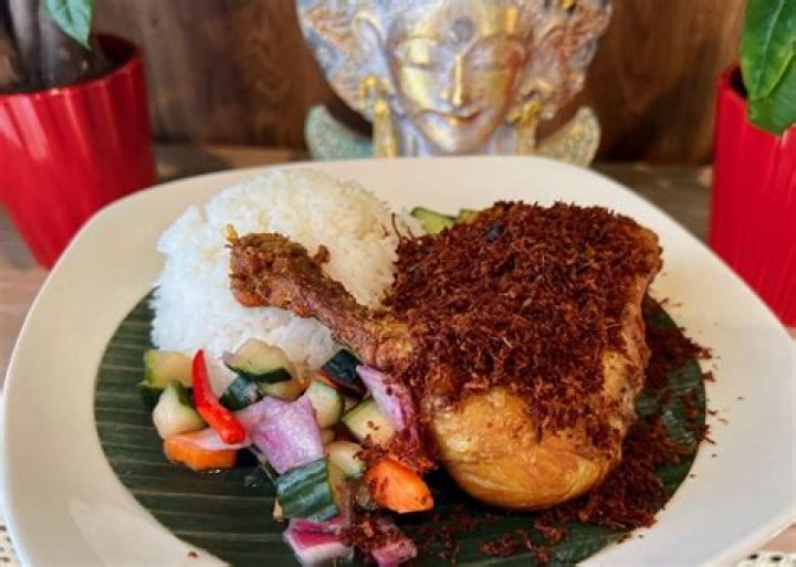 A Bistro with Authentic Indonesian Taste