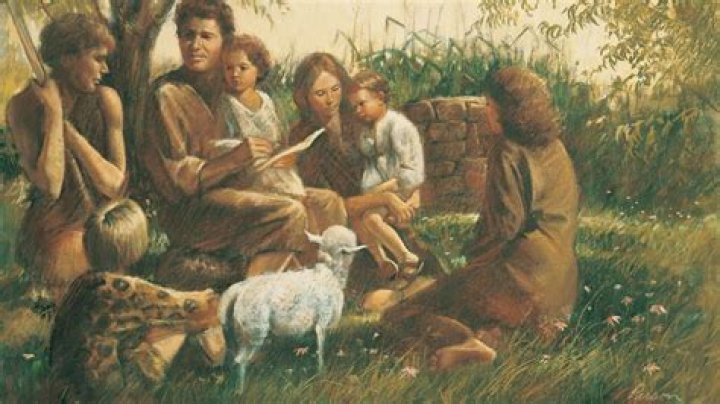 معنى اسم آدم Adam في اللغة العربية وصفات صاحبه