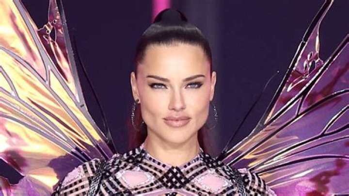 Adriana Lima Looks Flawless Post-Workout