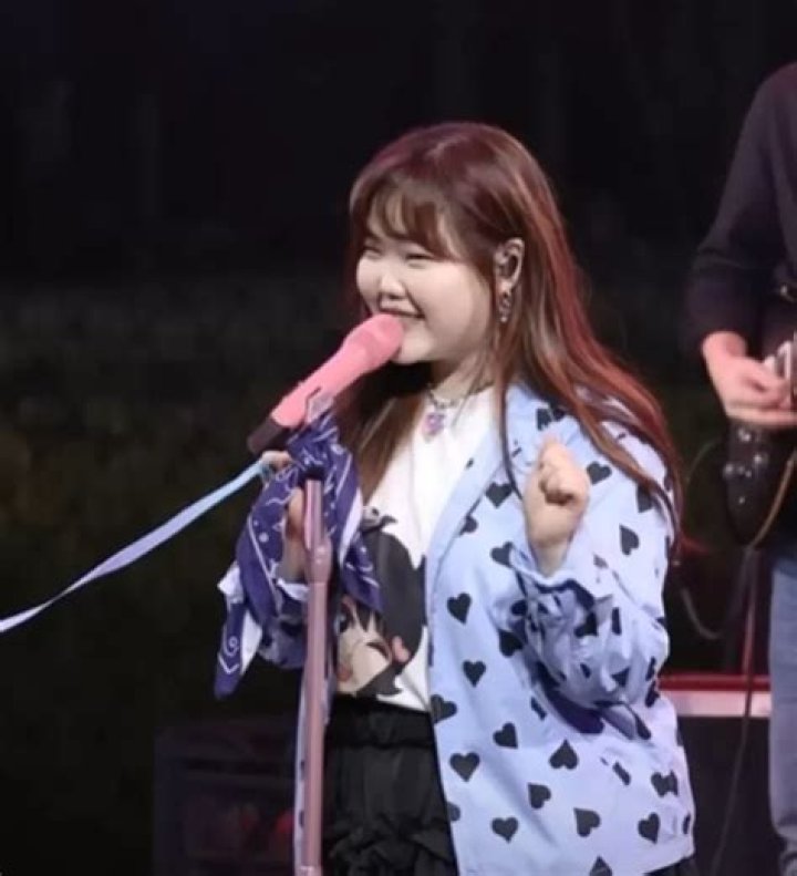 AKMU Suhyun Raises Health Concerns Following Drastic Weight Gain