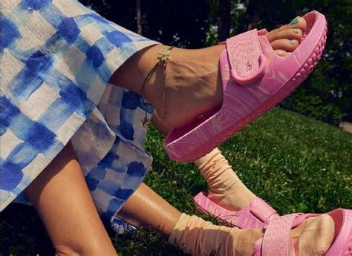 Allbirds x Rosie Assoulin Created a Comfy Summer Sandal