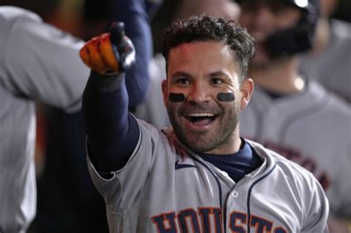 Altuve Net Worth