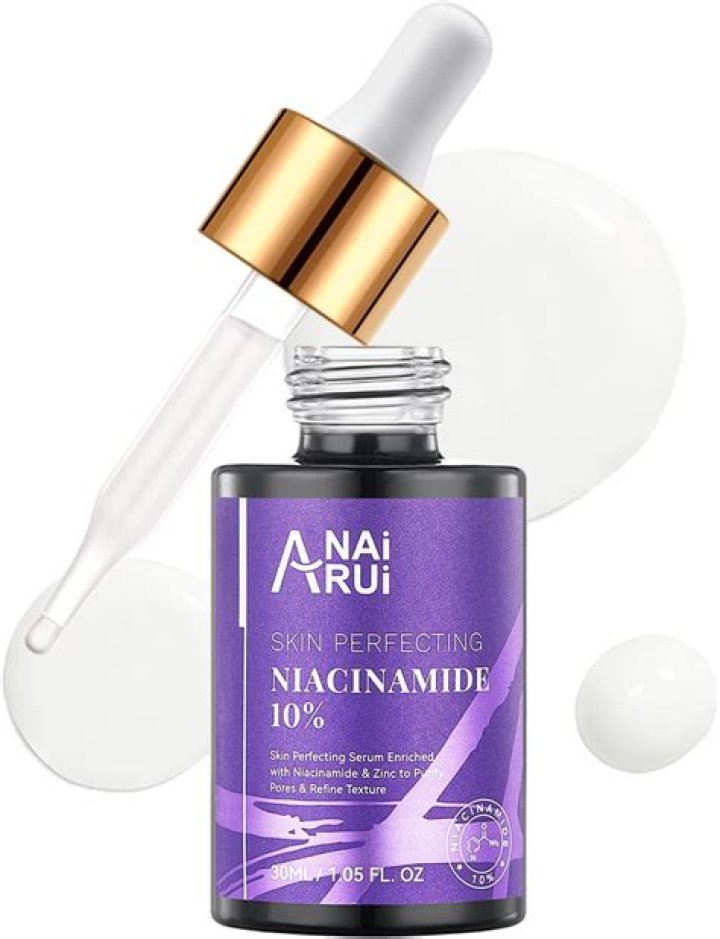 Amazon’s Top $10 Face Oil Reduces Wrinkles and Redness, Per Shoppers