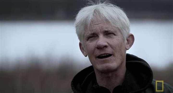 Andy Life Below Zero: The Journey Of An Arctic Survivalist