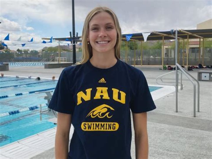 Annie Carlton's Women's Swimming Recruiting Profile