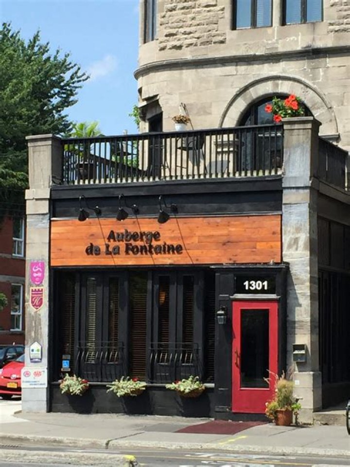 Auberge de La Fontaine Hotel Review, Montreal, Canada