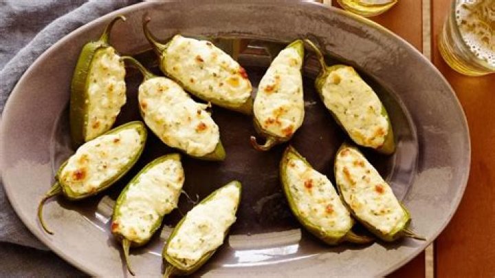 Baked Jalapeño Poppers | Rachael Ray Show