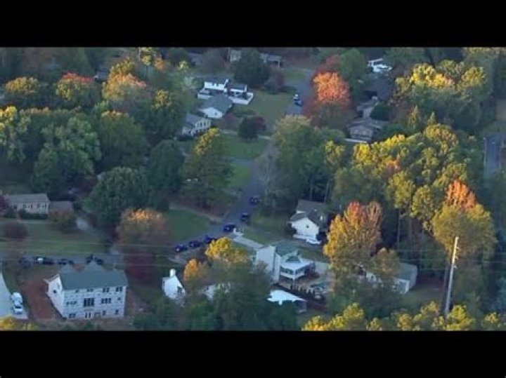Barricaded suspect at Cobb County home, police say | Aerials