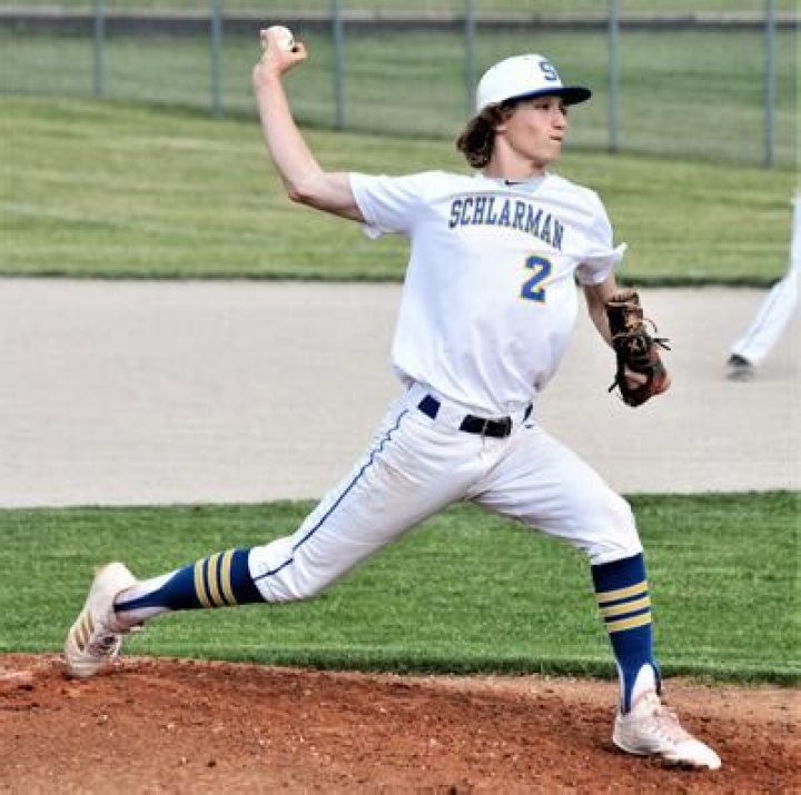 Baseball Recruiting | Schlarman Academy