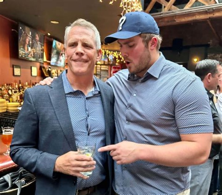 Behind the scenes on Titans draft night: How Peter Skoronski landed in Tennessee