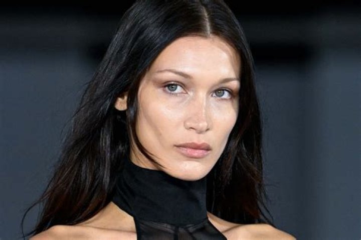 Bella Hadid Just Revealed She Hasn't Drank Alcohol in Five Months