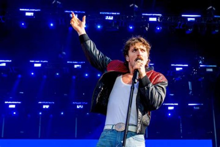 Benson Boone Life Story: A Journey Through Music And Passion