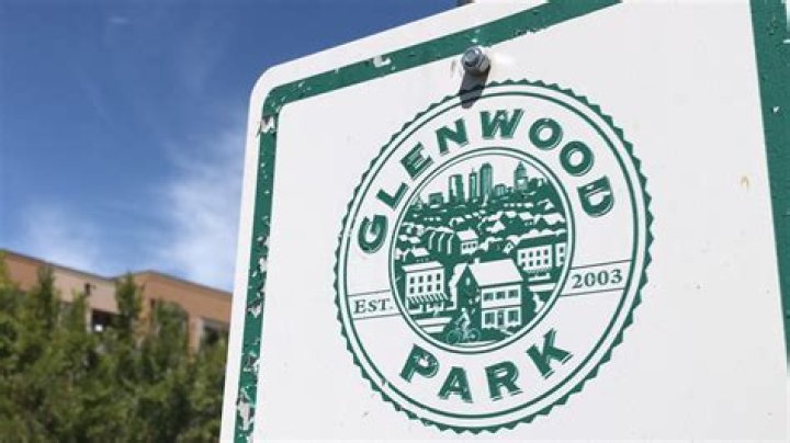 Bill Kennedy Way Interim Trail in Glenwood Park progressing