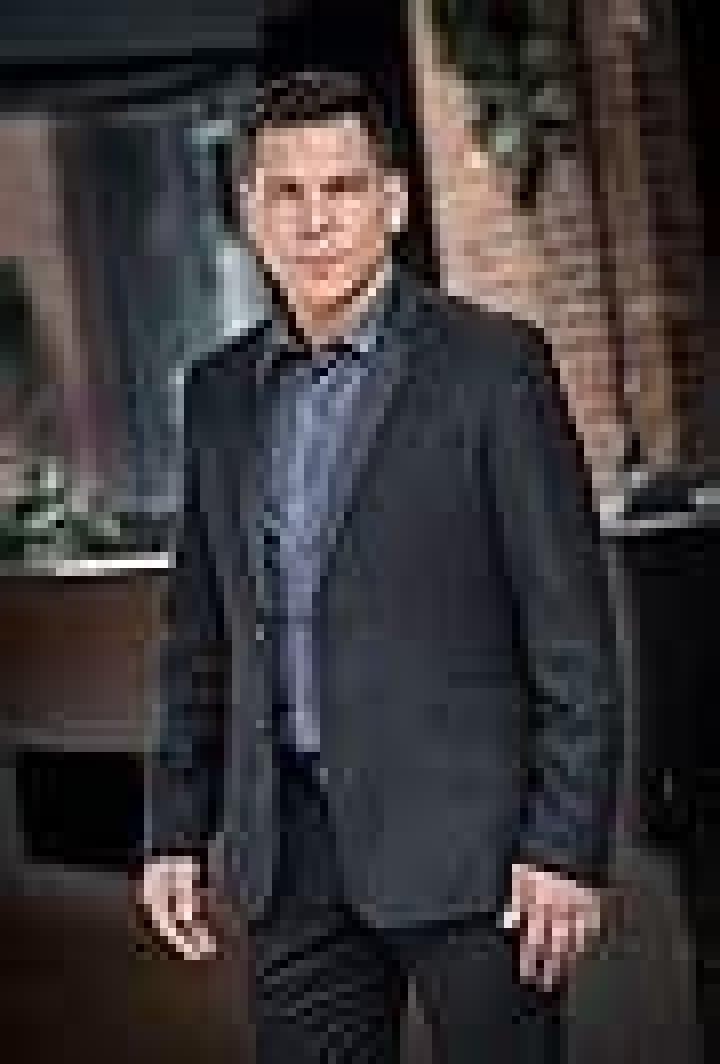 Biography of Nathaniel Arcand
