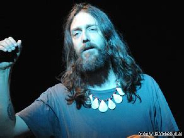 Black Crowes frontman will be a dad again