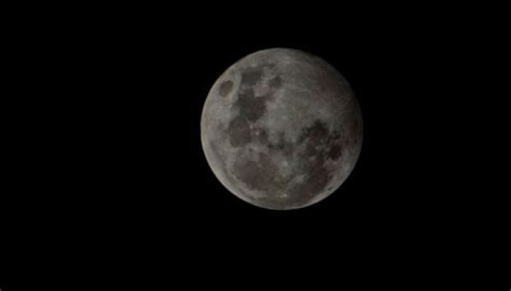 BMKG: Penumbral Lunar Eclipse to Occur at Midnight May 5-6