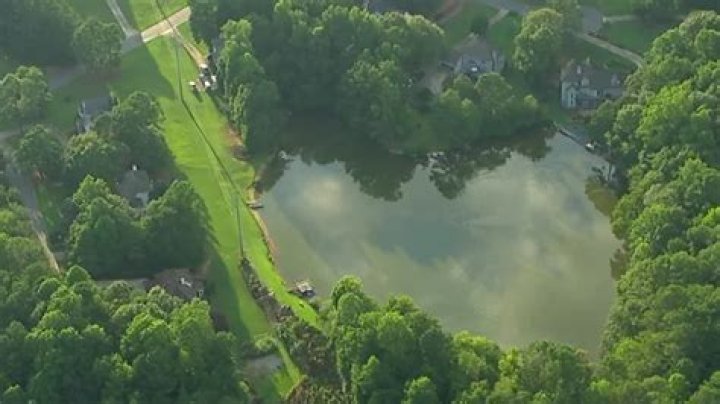 Body found at lake on Hidden Lakes Ct