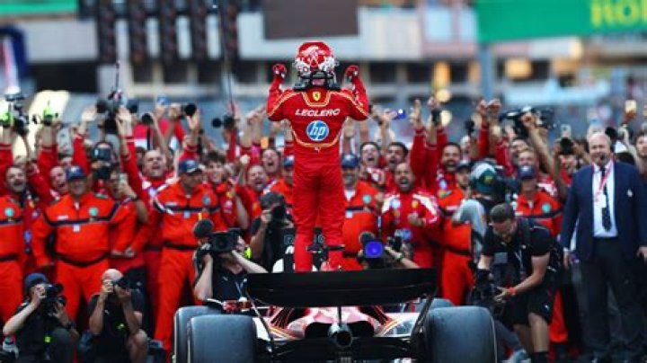 Bolt battles to victory in Monaco