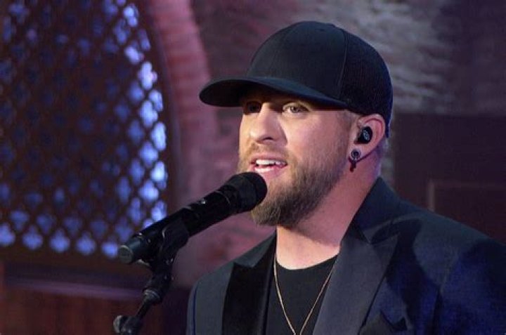 Brantley Gilbert's Quarantine Project? Building a 'Man Cave'