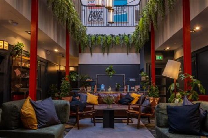 BrewDog Doghouse Edinburgh Hotel Review, Scotland